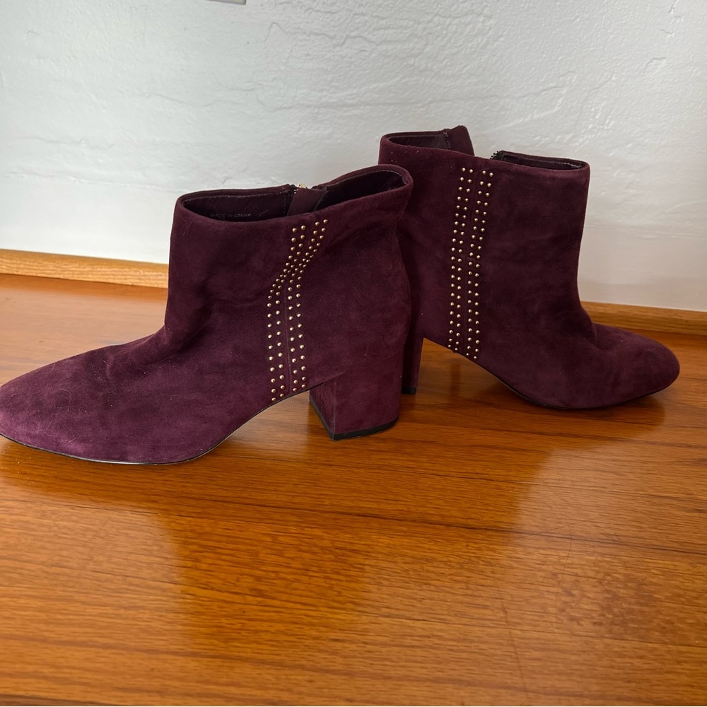 WHBM Purple Studded Boot Host Pick - Picture 2 of 9